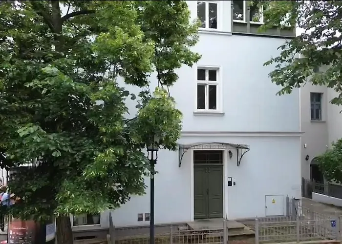 Apartment Centre Retreat